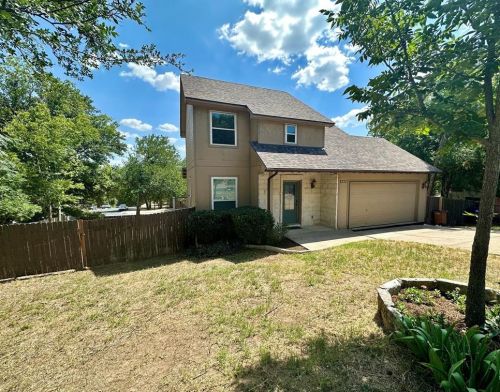 5711 China Berry Rd, Austin TX  78744-4032 exterior