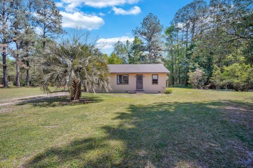 12478 Sniders Hwy, Moselle, SC 29929-5526