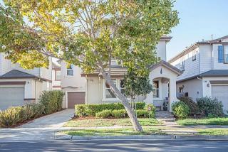 1610 Clement Ave, Alameda, CA 94501-6876