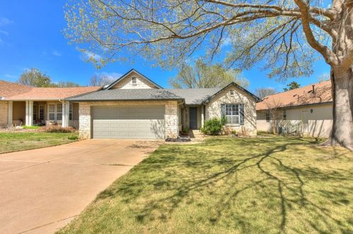 106 Bass St, Georgetown, TX 78633-4765