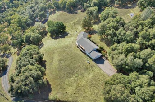 19000 Covey Ct, Grass Valley, CA 95949-8930