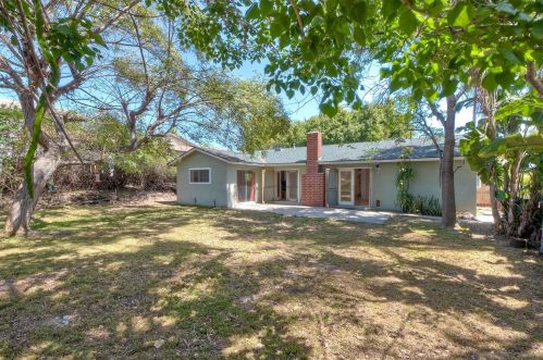 3005 Linda Dr, Oceanside, CA 92056-4360