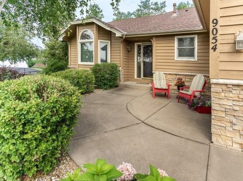 9054 Prestwick Cir, Minneapolis, MN 55443-3952
