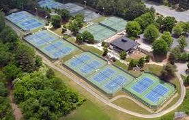 6590 Beacon Dr, Atlanta GA  30328-4204 exterior