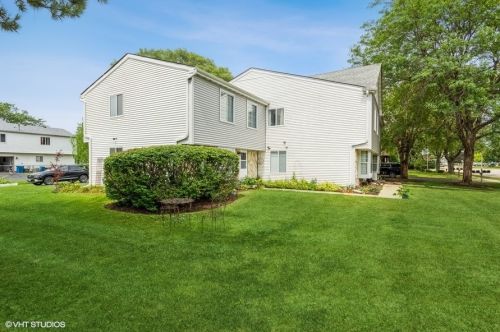 110 Prospect Ave, Hanover Park, IL 60103-4333
