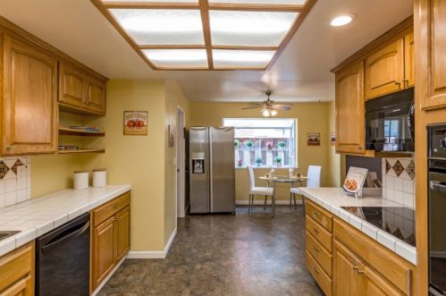 1800 Crater Lk Ave, Milpitas CA 95035-6608 exterior