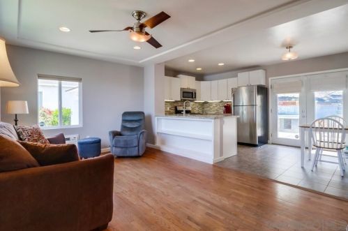 2055 Noble St, Lemon Grove, CA 91945-3744