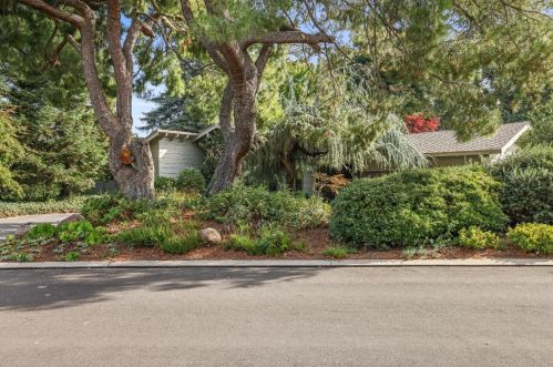 7108 Del Rio Dr, Modesto, CA 95356-8861