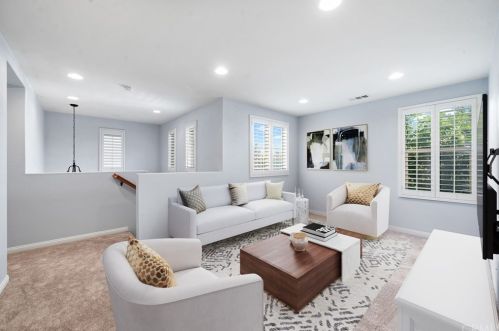 155 Pathway, Irvine CA  92618-8846 exterior