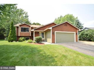 13628 Hidden Creek Dr, Anoka, MN 55304-3800