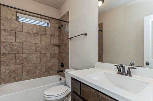 8324 Snow Goose Way, Fort Worth TX  76118-2001 exterior