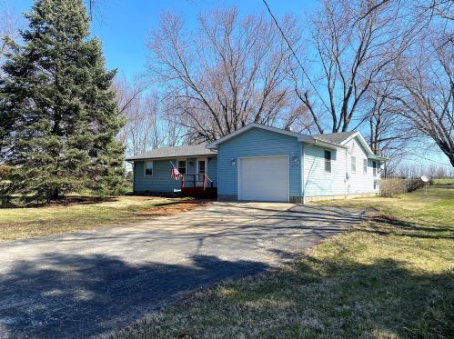 459 Sunnyslope Dr, Varna, IL 61375-9664