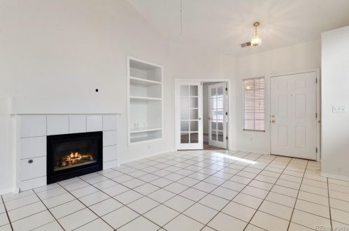 2452 Genoa Way, Aurora CO 80013-6295 exterior