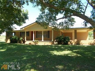 17950 Kermit Rd, Metter, GA 30439-1369