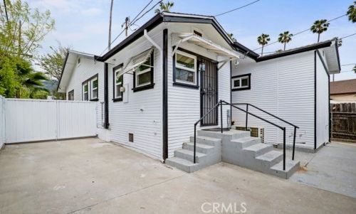 1710 Glenwood Rd, Glendale CA  91201-1812 exterior