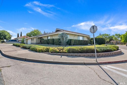 98 Bruning Ave, Rio Vista, CA 94571-1827
