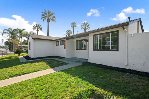 4196 Madrona Rd, Riverside CA  92504-2919 exterior