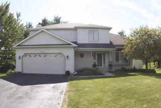 729 Ayers St, Lemont IL  60440-9045 exterior