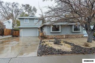 3240 Heights Dr, Reno, NV 89503-3823
