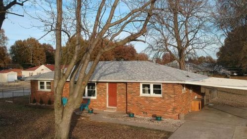 600 Old Saint Louis Rd, Hartford, IL 62048-1039