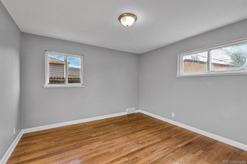 1900 Akron St, Denver CO  80010-1711 exterior