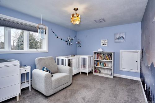 5564 Mansfield Ave, Denver CO  80237-1064 exterior