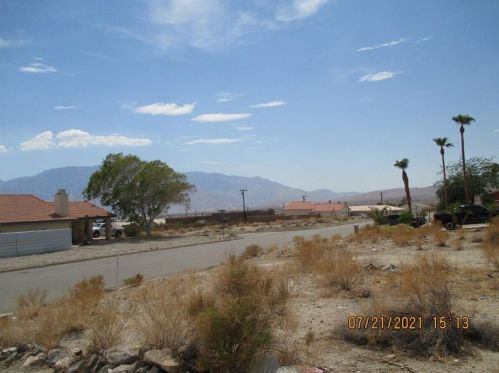 66360 12th St, Desert Hot Springs, CA 92240-2351