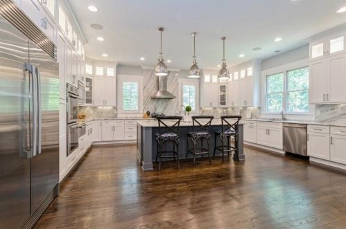 4110 Chippewa Pl, Atlanta GA  30319-1524 exterior