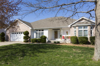 2301 Redlands Dr, Springfield, IL 62711-6322