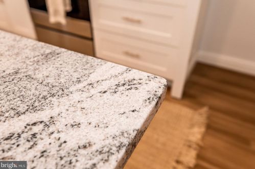 24 Ross St, Lancaster PA  17602-1940 exterior