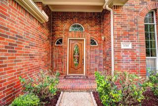 3014 Aspen Hollow Ln, Sugar Land TX  77479-3839 exterior
