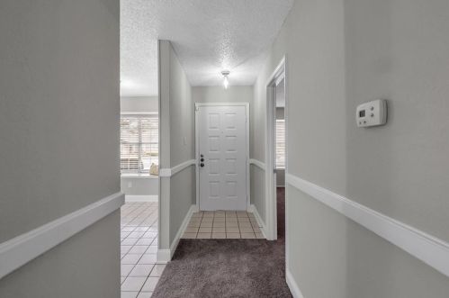 3948 Queens Ct, Garland TX 75043-2938 exterior