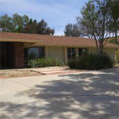 16204 Pick Pl, Riverside, CA 92504-5644