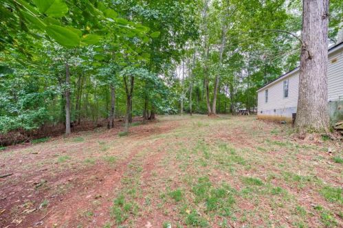 947 Davis Rd, Jefferson GA  30549-5651 exterior