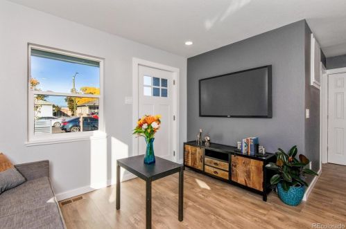 1960 Florence St, Denver CO  80010-2134 exterior