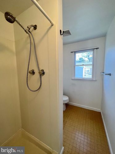 318 Whitestone Rd, Silver Spring MD  20901-2542 exterior