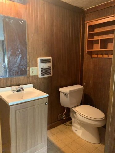 2218 Farola Dr, Dallas TX  75228-2228 exterior