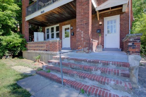 988 Cleveland Ave, Cincinnati, OH 45229-2704