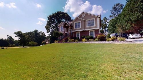 3716 Victoria Dr, Buford, GA 30519-4162