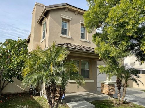 2660 Madison Cir, Anaheim CA  92801-4954 exterior