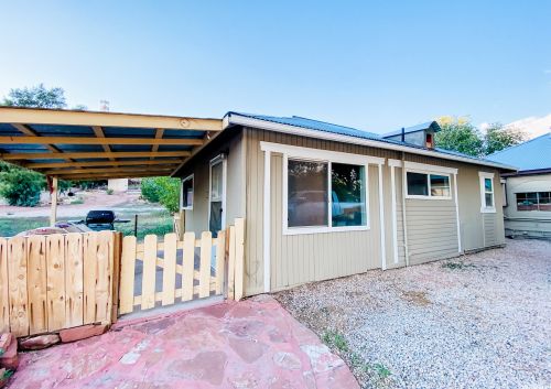 80 Main St, Leeds UT 84746-8001 exterior