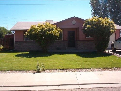 524 Arrowleaf Dr, Clifton, CO 81520-7945