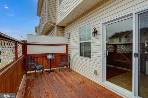 631 Hazy Dawn Dr, Aberdeen MD  21001-5604 exterior