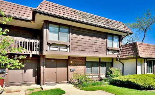 5526 Carmel Dr, Hanover Park, IL 60133-5502