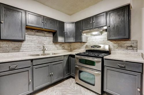 15912 Paulina St, Dixmoor, IL