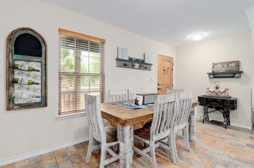 20217 Engelmann Ln, Webberville TX exterior