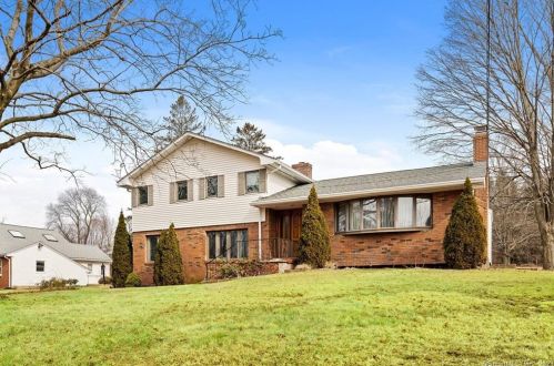1510 Sullivan Ave, Wapping CT  06074-2711 exterior