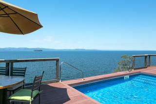 33 Eastman Way Dr, Burlington, VT 05401-4692