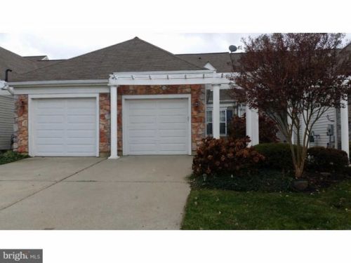 74 Sparrow Dr, Trenton, NJ 08690-2462