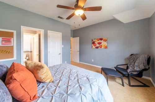 3609 Cimarron Dr, Carrollton TX 75007-6304 exterior